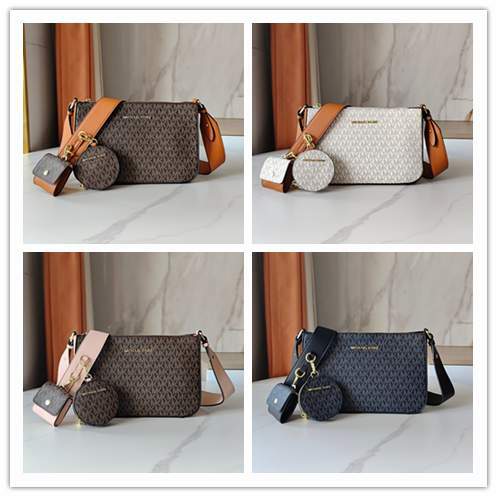 Picture of Michael Kors Wallets _SKUfw242028671fw